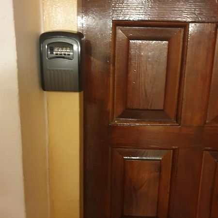 Les Vagues Au Balcon Apartamento Empuriabrava Exterior foto