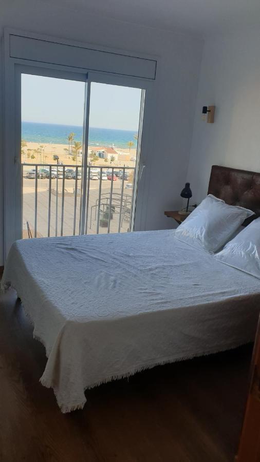 Les Vagues Au Balcon Apartamento Empuriabrava Exterior foto