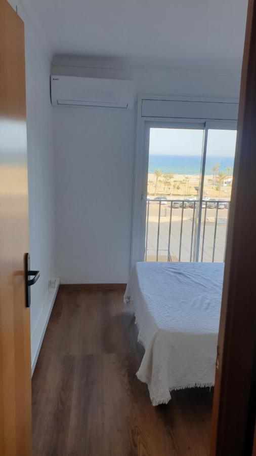 Les Vagues Au Balcon Apartamento Empuriabrava Exterior foto